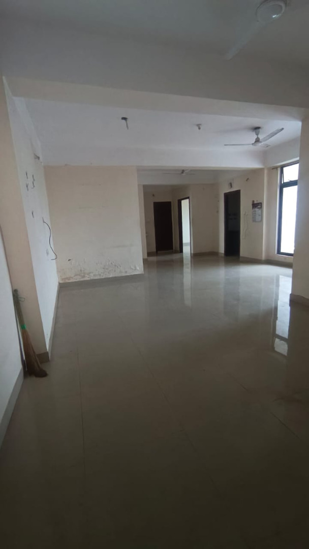 Unfurnished 3bhk in VIP Road, Bormotoria, Guwahati, Assam, India for Rent